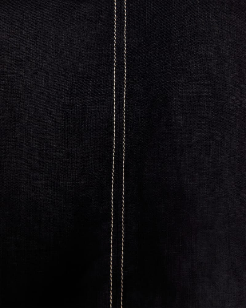 Ann Linen Open Back Top in BLACK