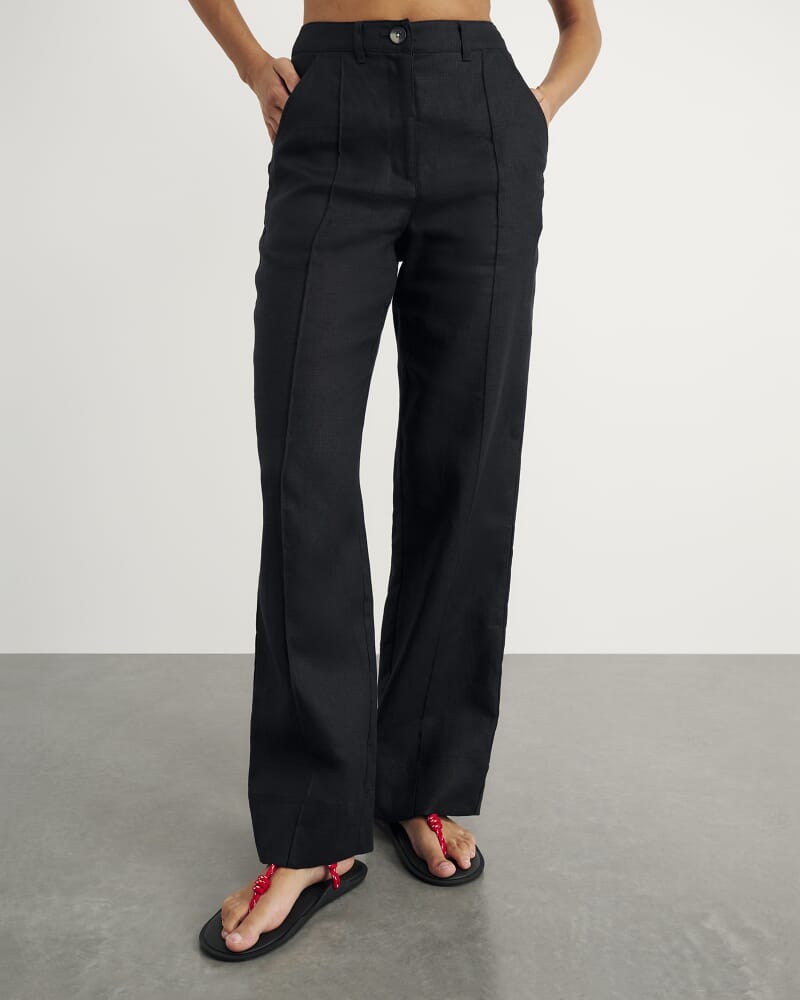 Kayla Linen Pintuck Pant in BLACK