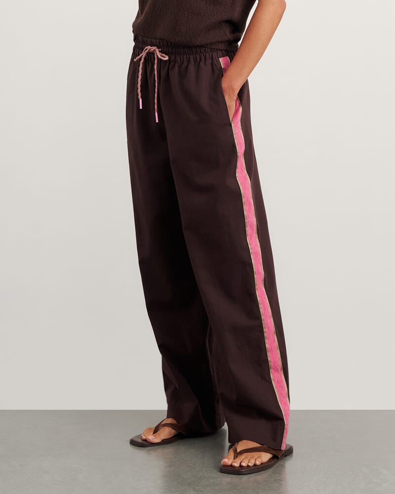 Liv Pant in CHOCOLATE