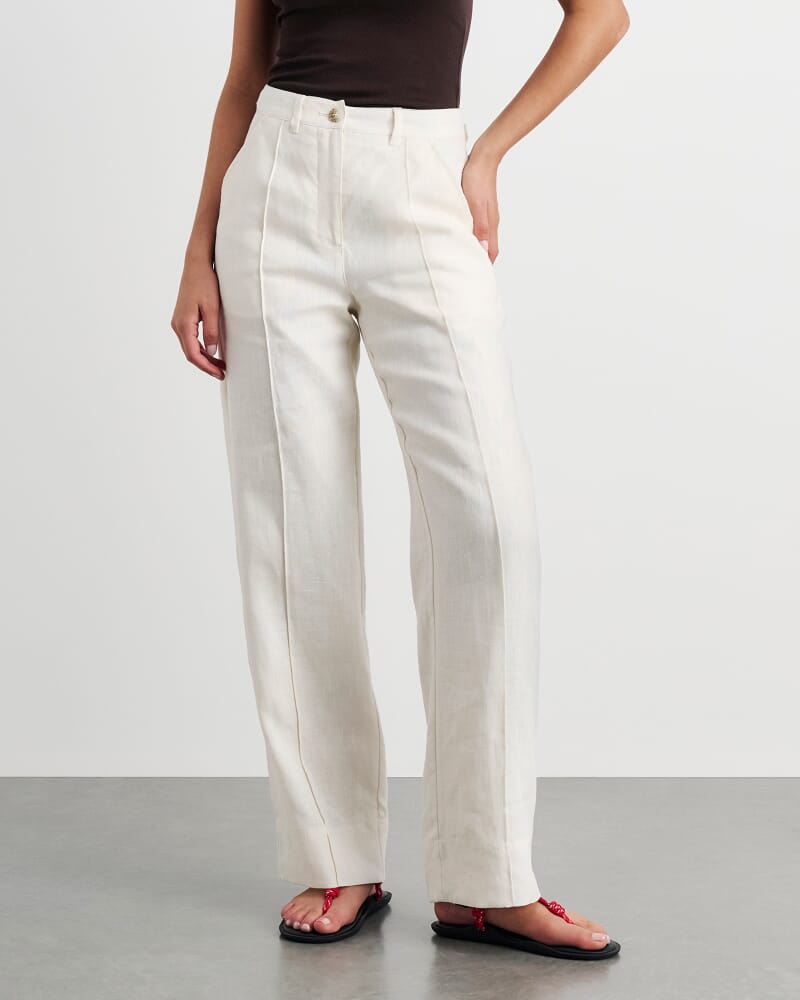 Kayla Linen Pintuck Pant in MILK