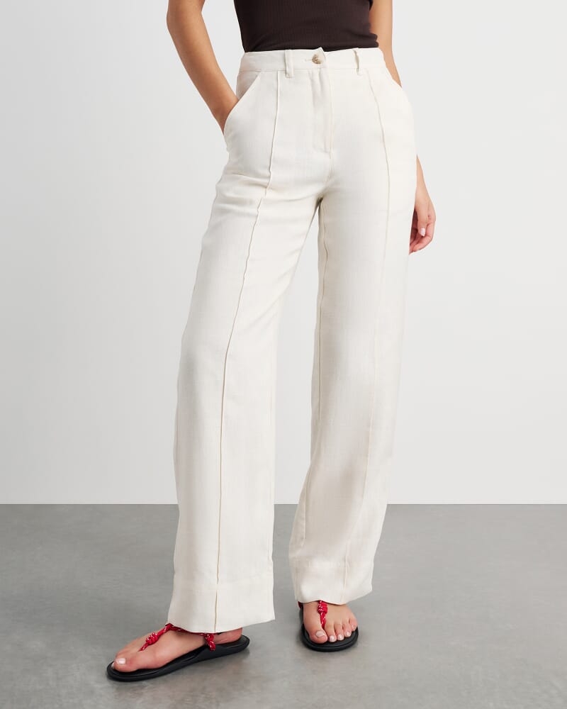 Kayla Linen Pintuck Pant in MILK