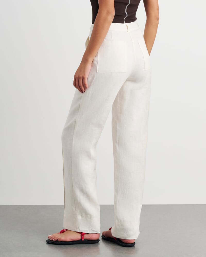 Kayla Linen Pintuck Pant in MILK