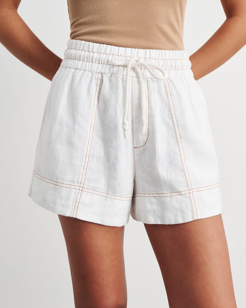 Gigi Linen Pull On Short in WHITE