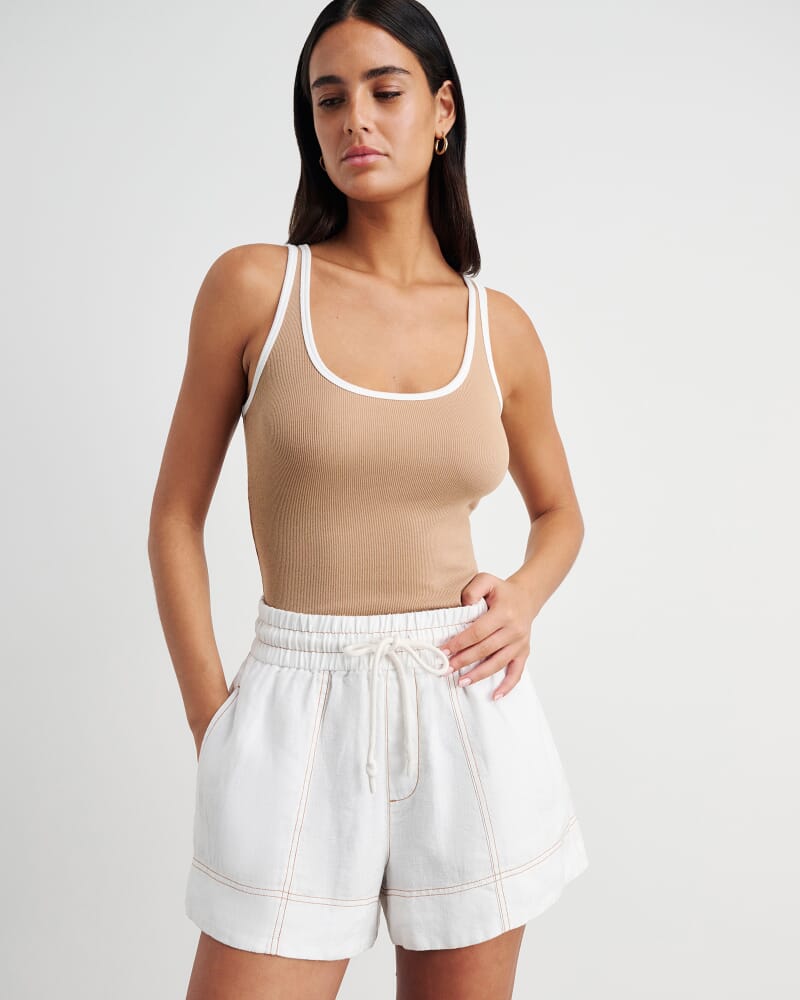 Gigi Linen Pull On Short in WHITE