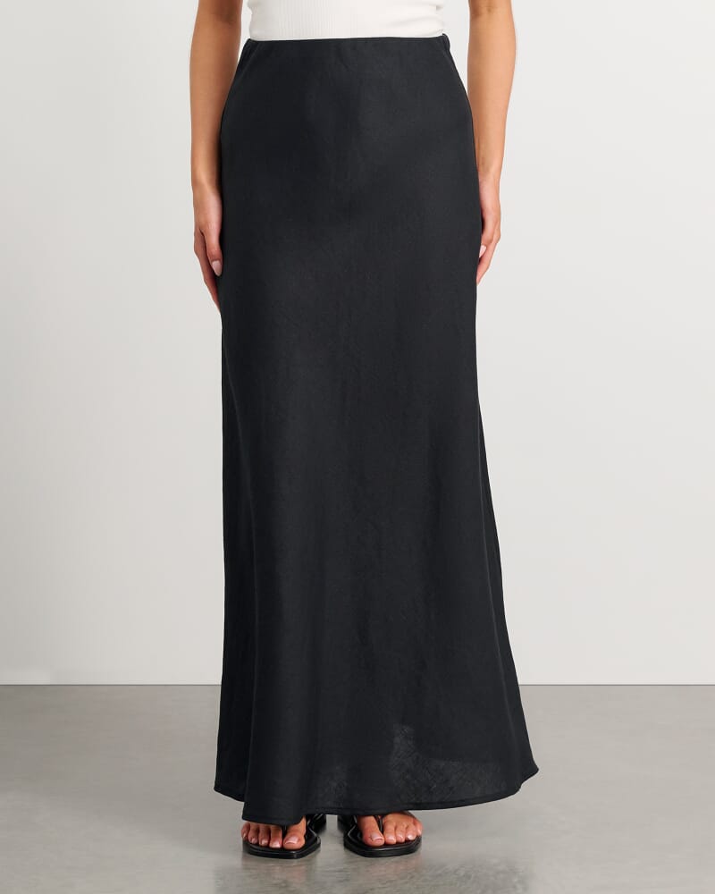 Tia Bias Linen Skirt in BLACK