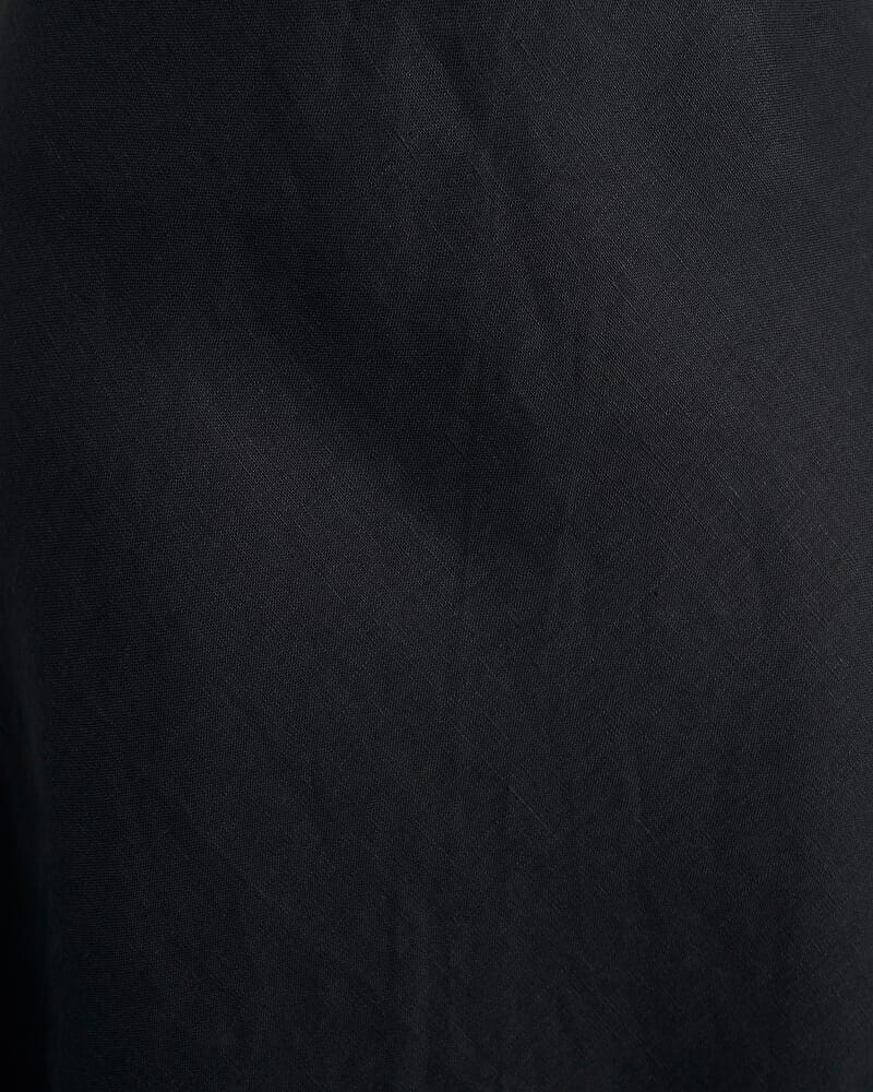 Tia Bias Linen Skirt in BLACK