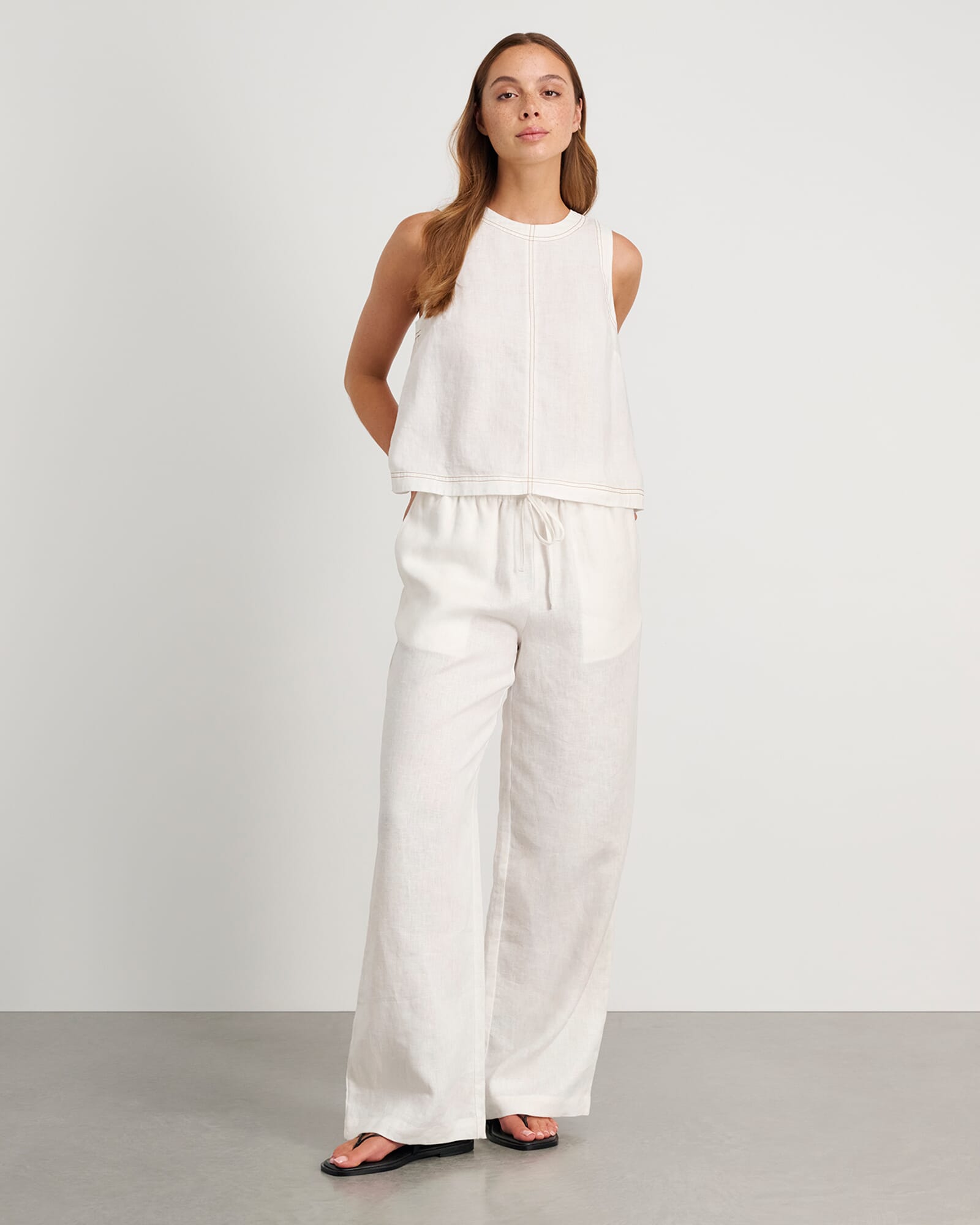 Ann Linen Open Back Top