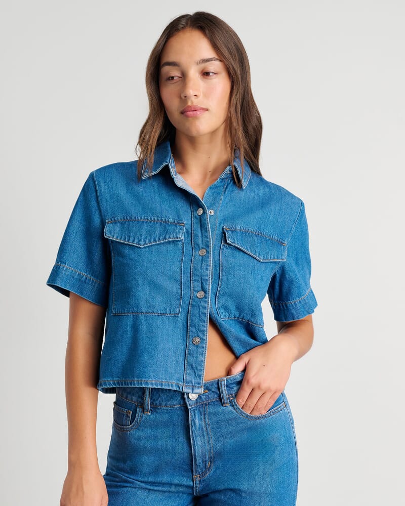 Loe Denim Short Sleeve Shirt in BLUE VINTAGE
