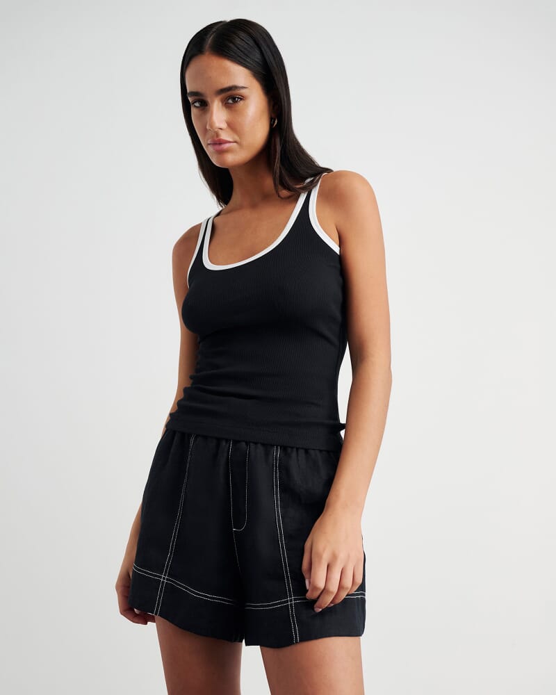 Kate Contrast Scoop Tank in WHITE/BLACK