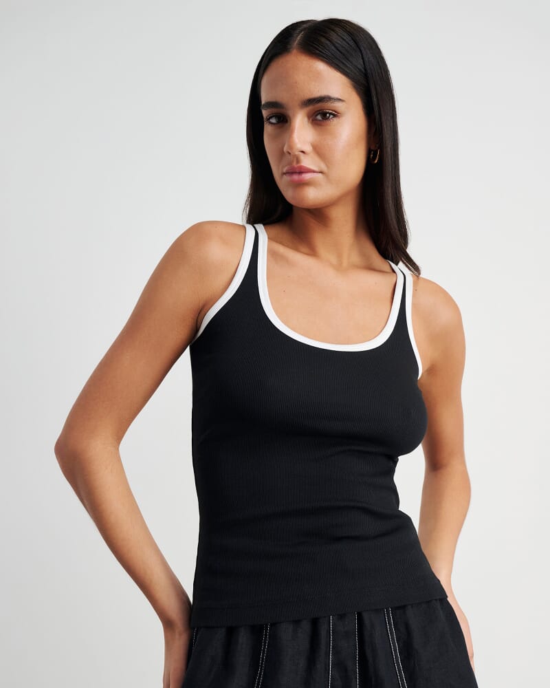 Kate Contrast Scoop Tank in WHITE/BLACK