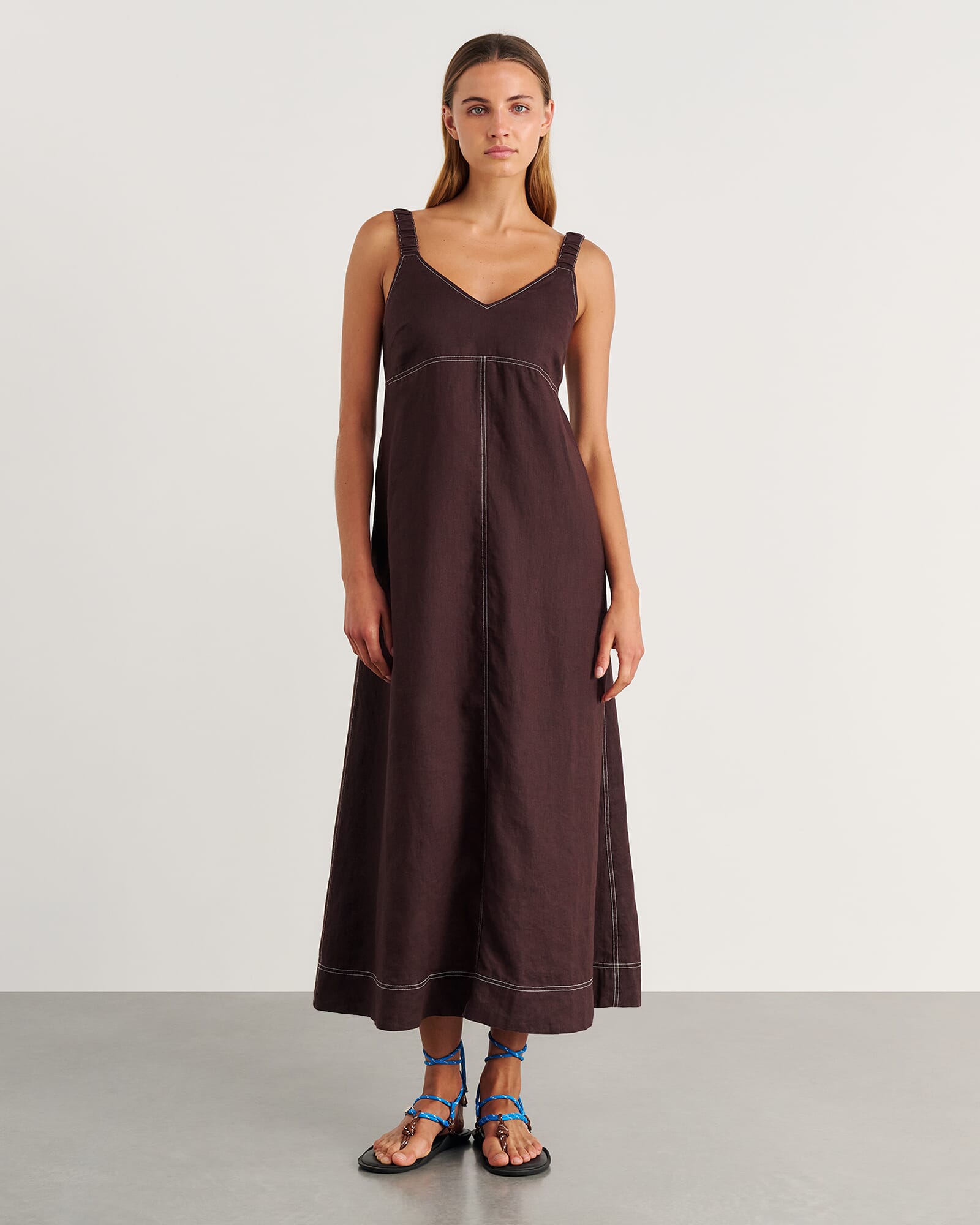 Sara Linen Midi Dress