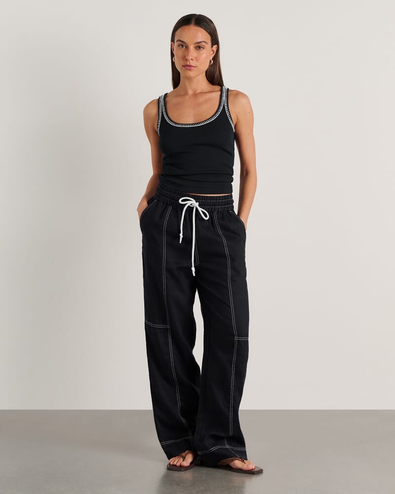 Gigi Relaxed Pant in BLACK