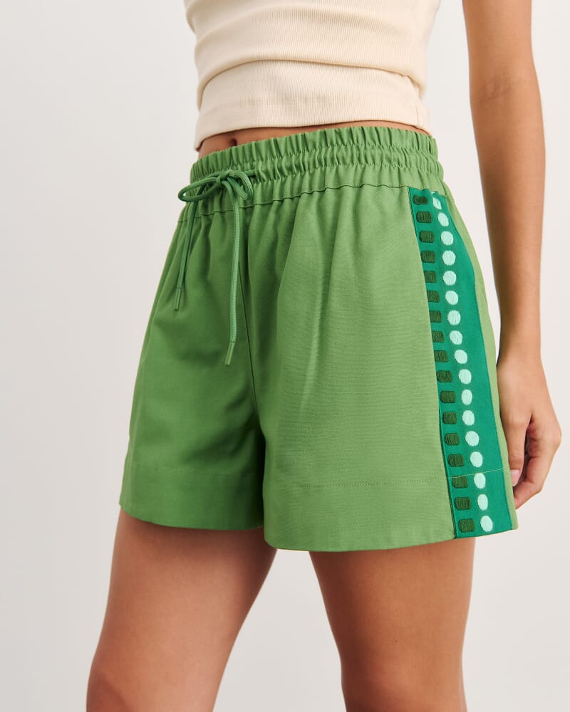 Canvas Contrast Short in GREEN MULTI