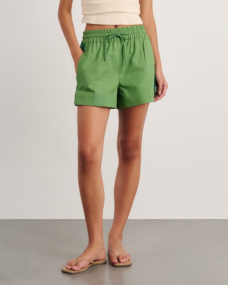 Canvas Contrast Short in GREEN MULTI