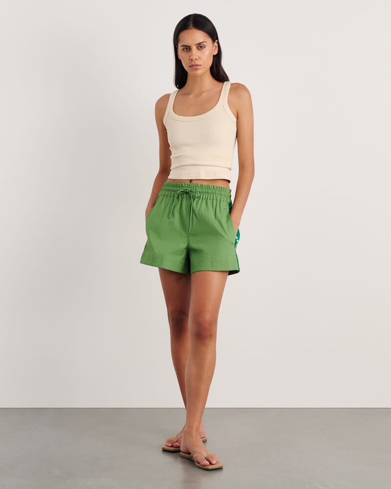 Canvas Contrast Short in GREEN MULTI