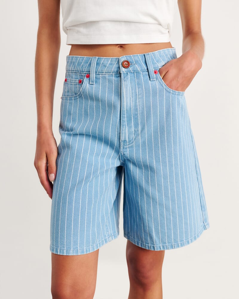 Nfw Stripe Denim Short in PALE BLUE/WHITE