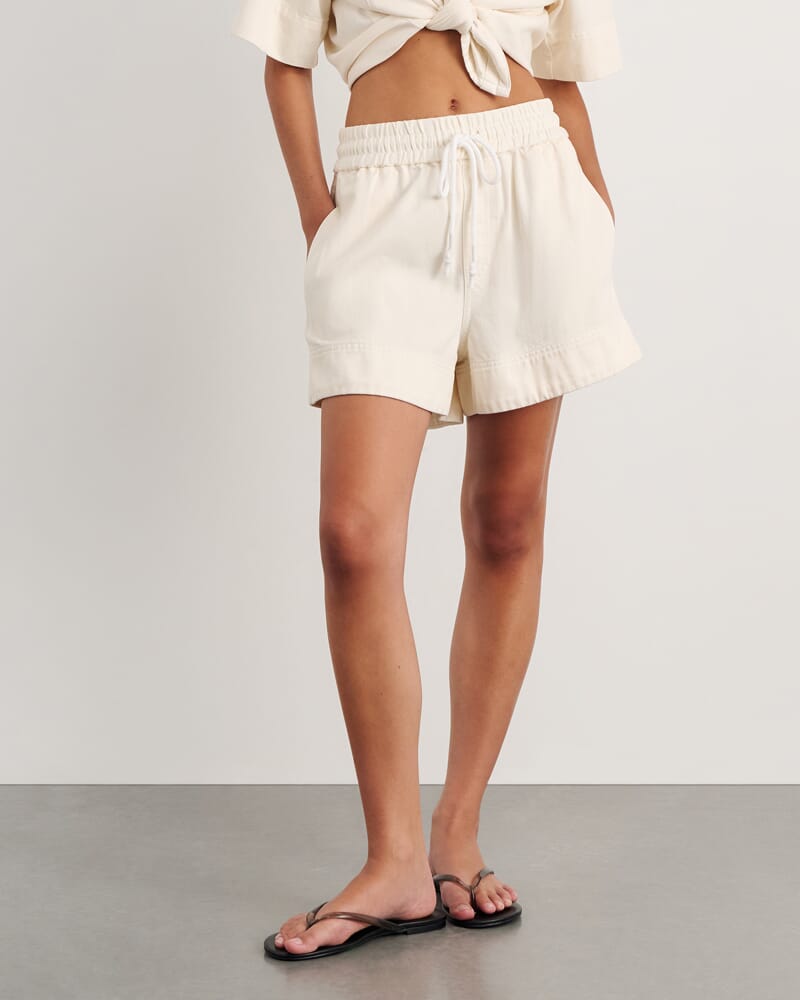 Loe Denim Pull On Short in ECRU