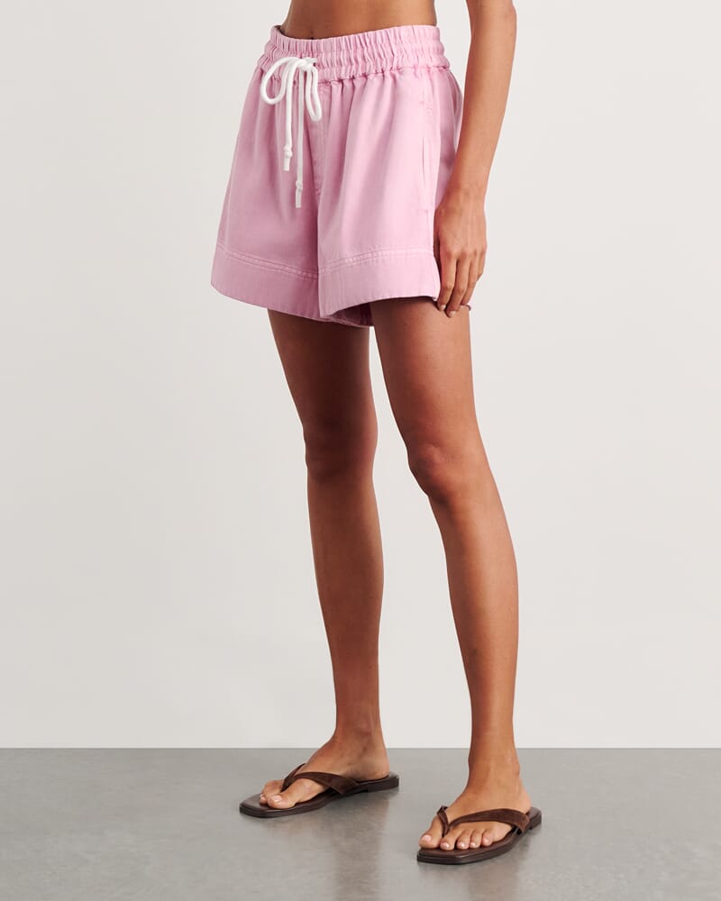 Loe Denim Pull On Short in PINK