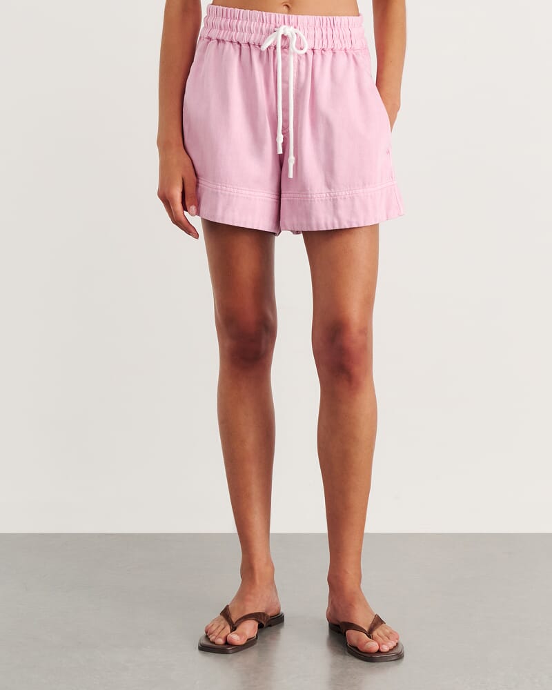 Loe Denim Pull On Short in PINK