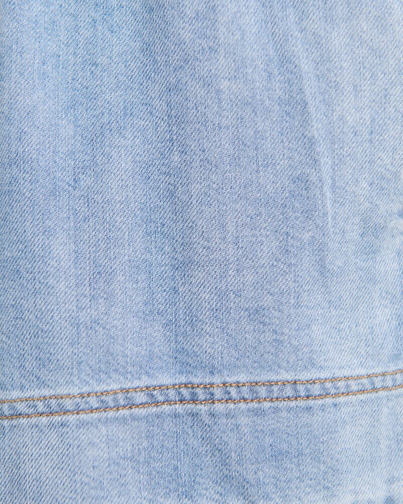 Loe Denim Pull On Short in LIGHT WASH