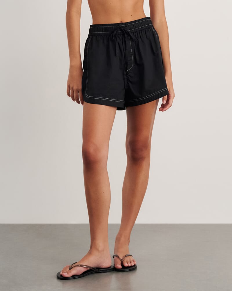 Eden Cotton Relaxed Short in BLACK