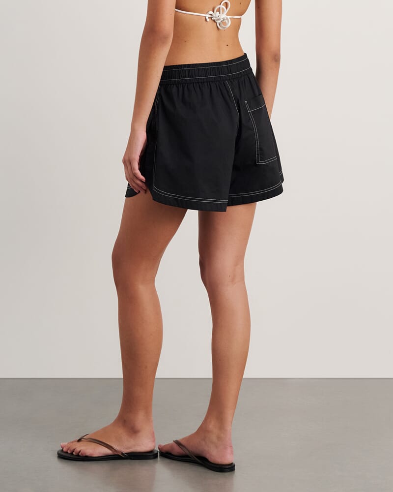 Eden Cotton Relaxed Short in BLACK