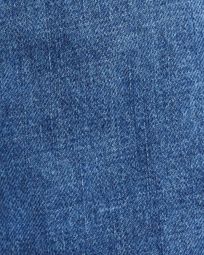 Camron Denim Mid Rise Short in BLUE WASH