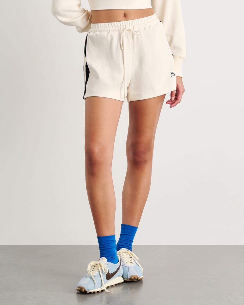 Leonie Pull On Short in CREAM