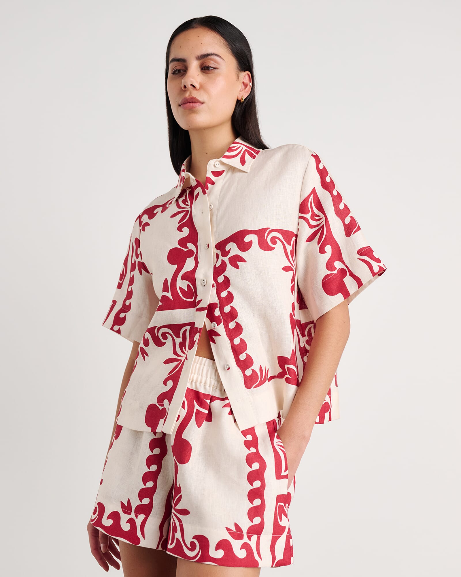 Wave Linen Pull On Short