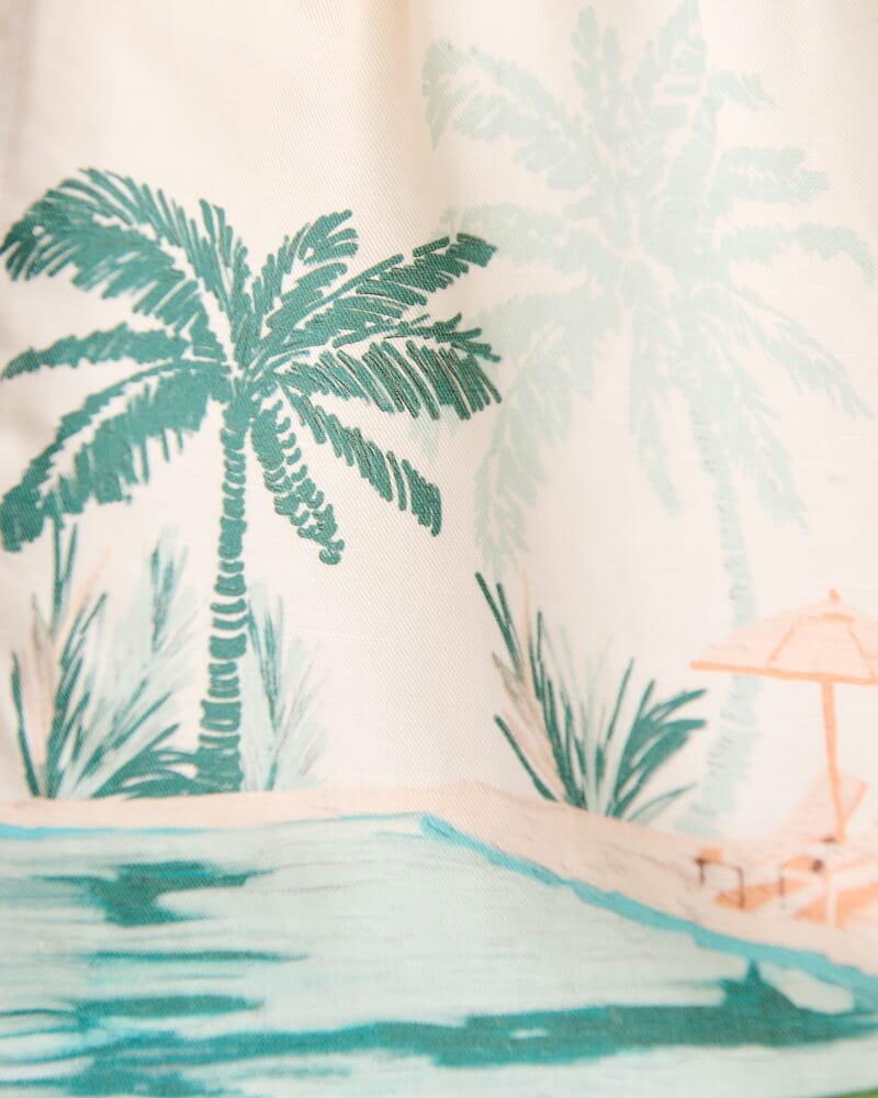 Sunlounger Elastic Short in IVORY/MOSS