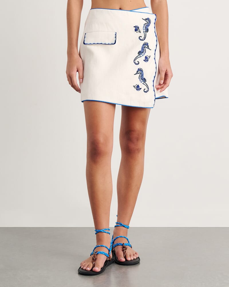 Seahorse Linen Mini Wrap Skirt in MILK