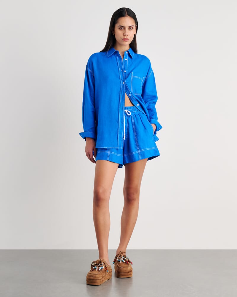 Gigi Linen Relaxed Shirt in BRIGHT BLUE