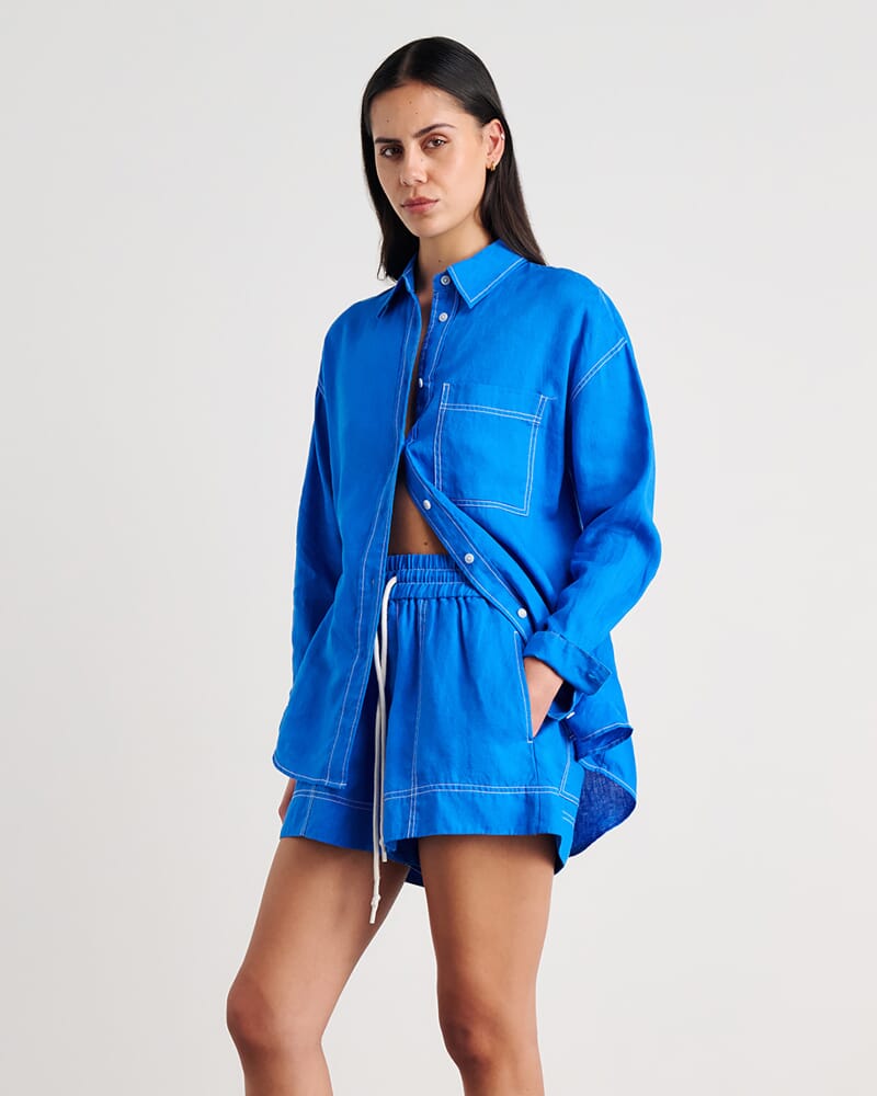 Gigi Linen Relaxed Shirt in BRIGHT BLUE