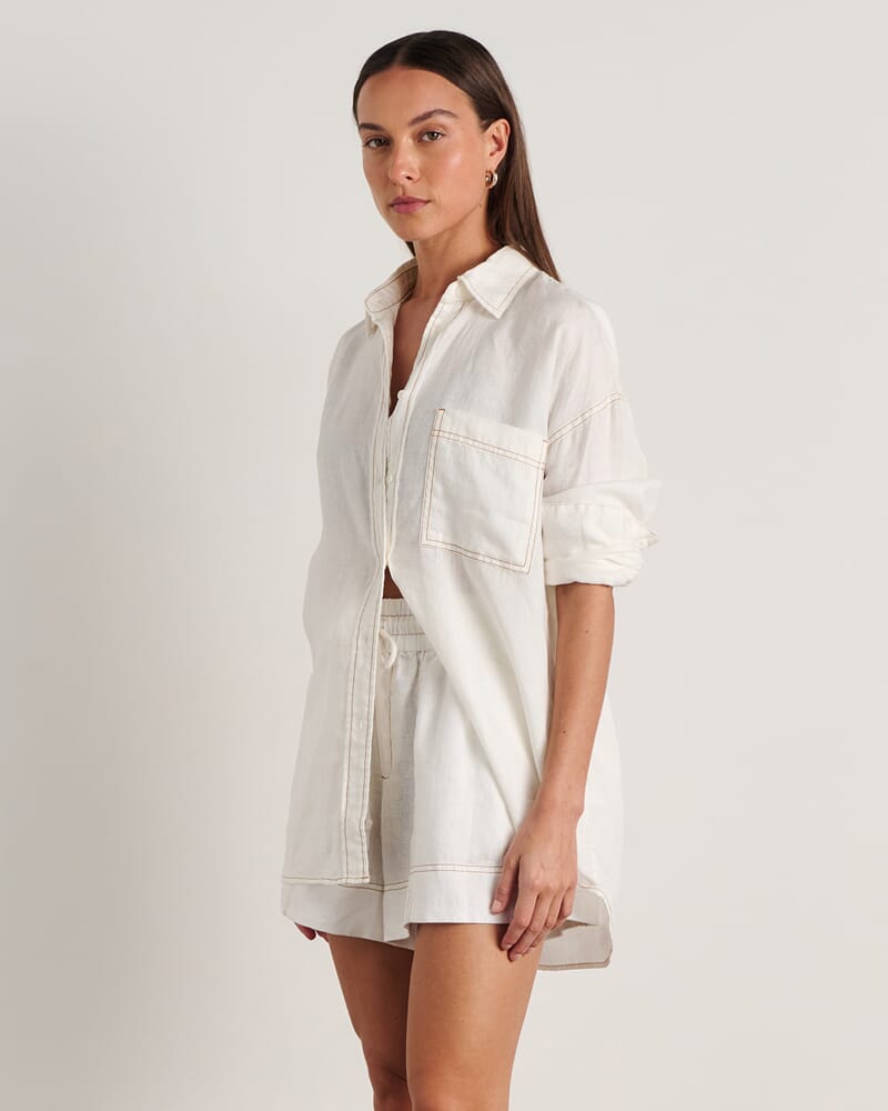 Gigi Linen Relaxed Shirt in WHITE
