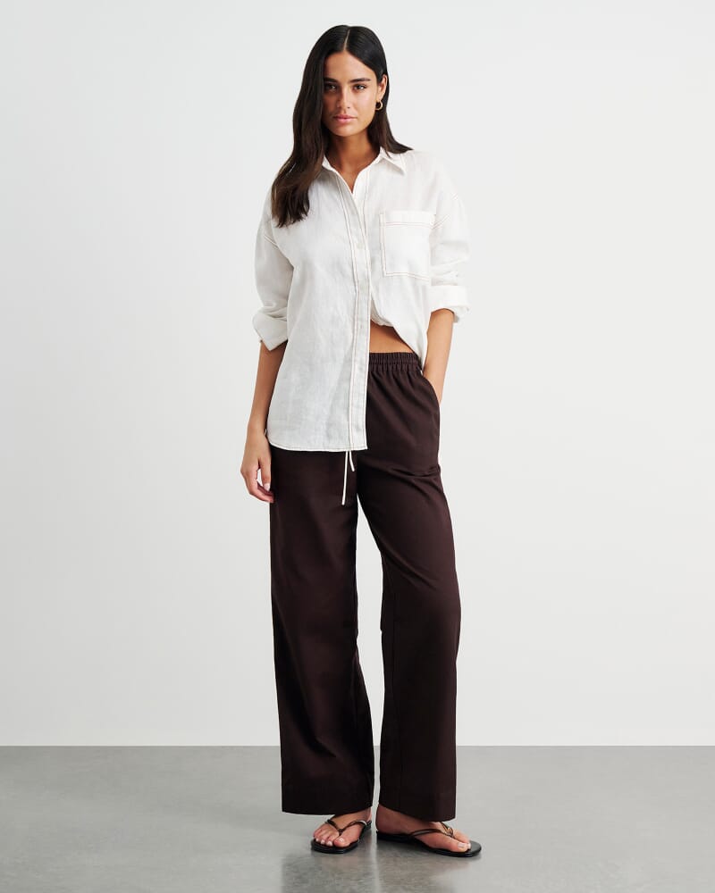 Gigi Linen Relaxed Shirt in WHITE