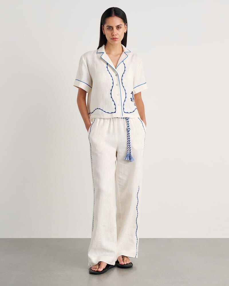 Seahorse Crop Short Sleeve Shirt in MILK