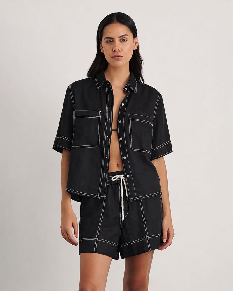 Gigi Relaxed Short Sleeve Shirt in BLACK