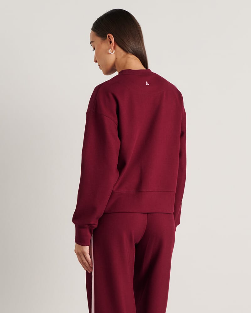 Leonie Top in MAROON
