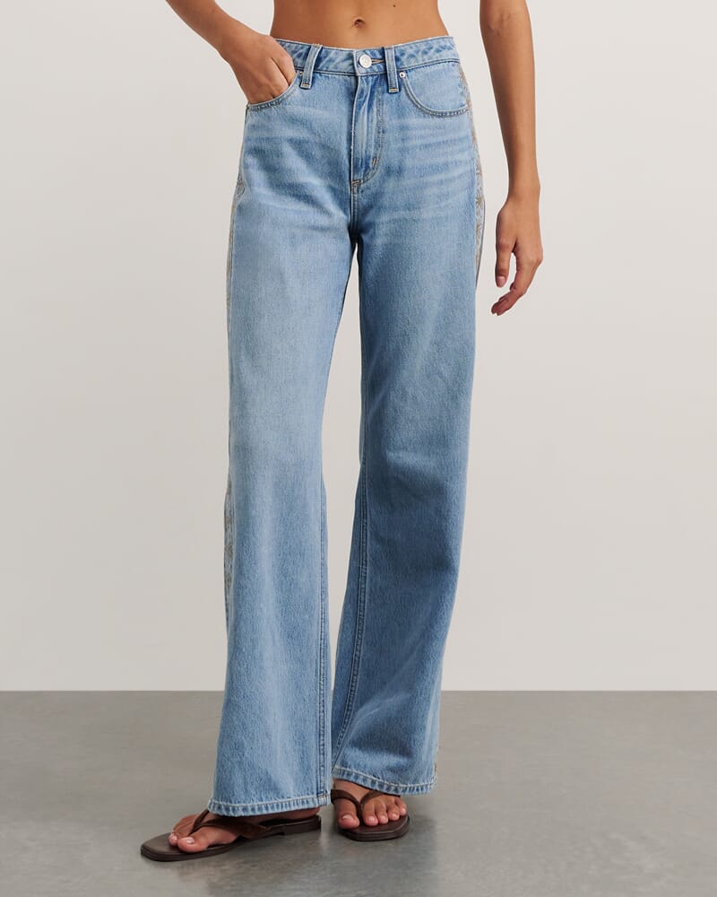 Fleur Slouch Jean in MID BLUE WASH