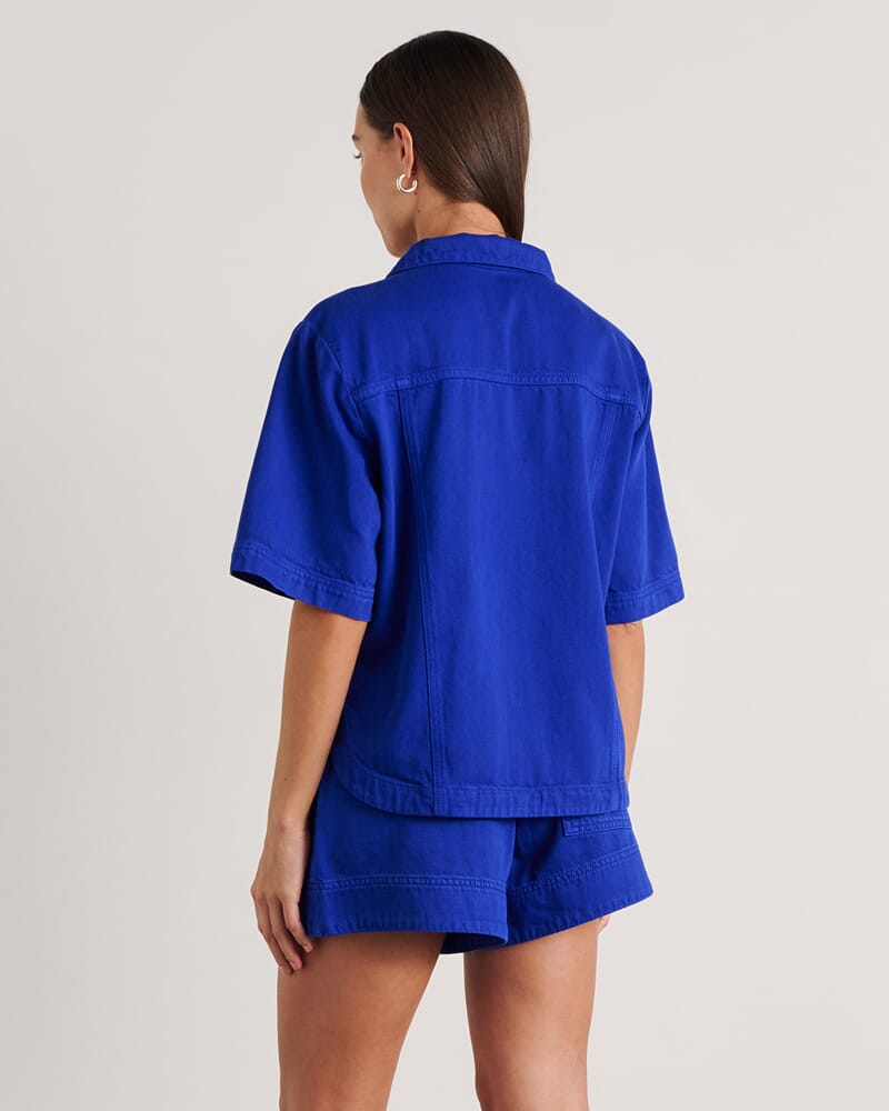 Loe Short Sleeve Shirt in COBALT