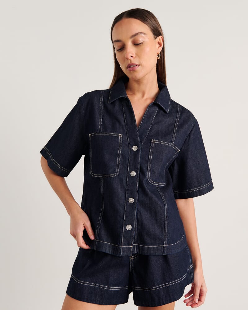 Loe Short Sleeve Shirt in RAW WASH