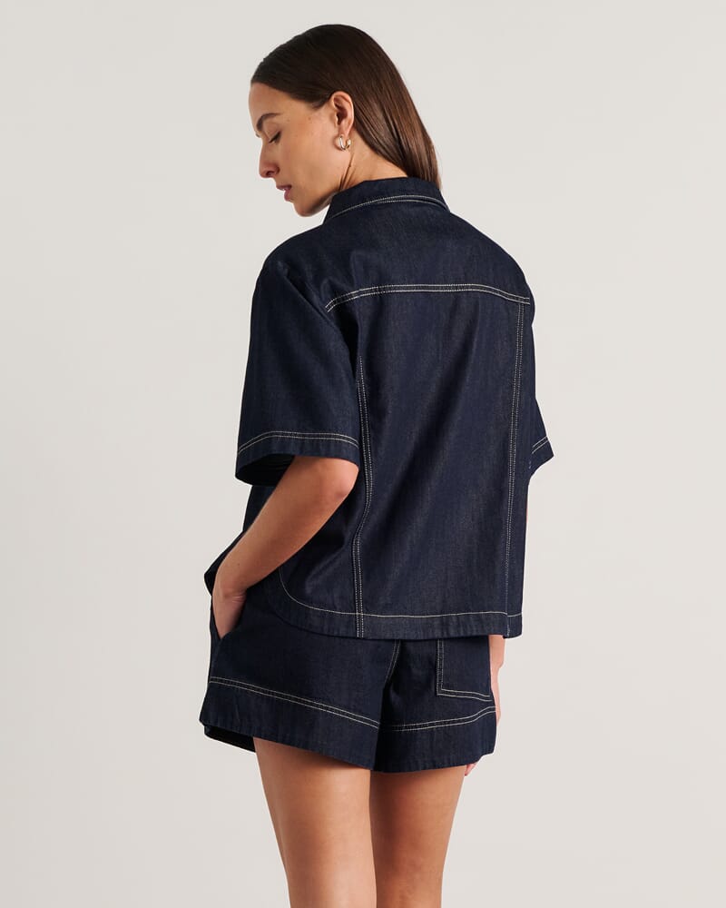 Loe Short Sleeve Shirt in RAW WASH