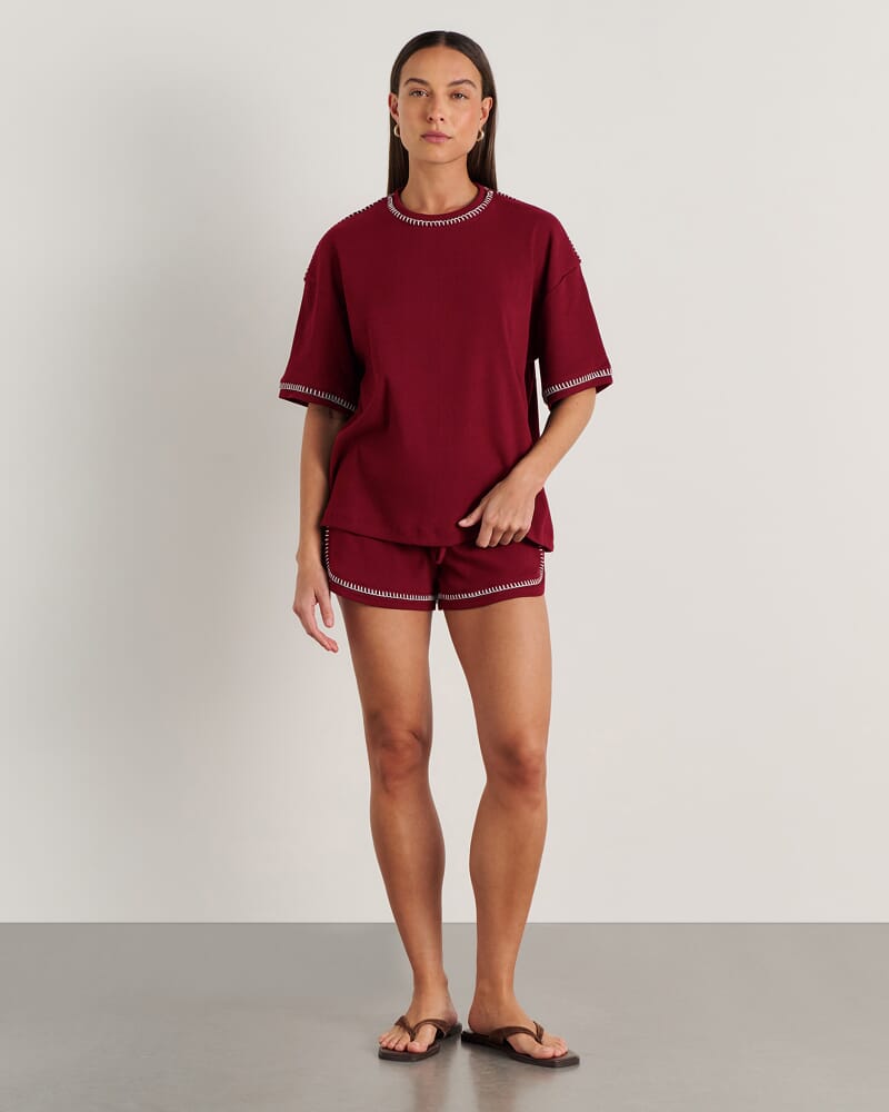 Celina Tee in BURGUNDY