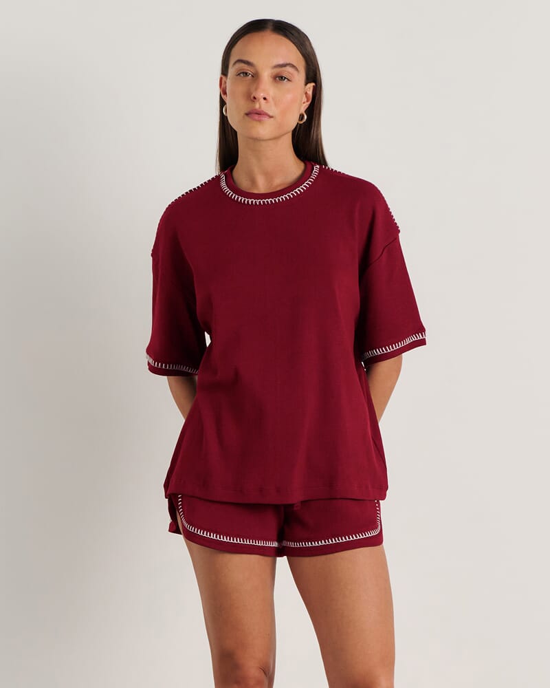 Celina Tee in BURGUNDY