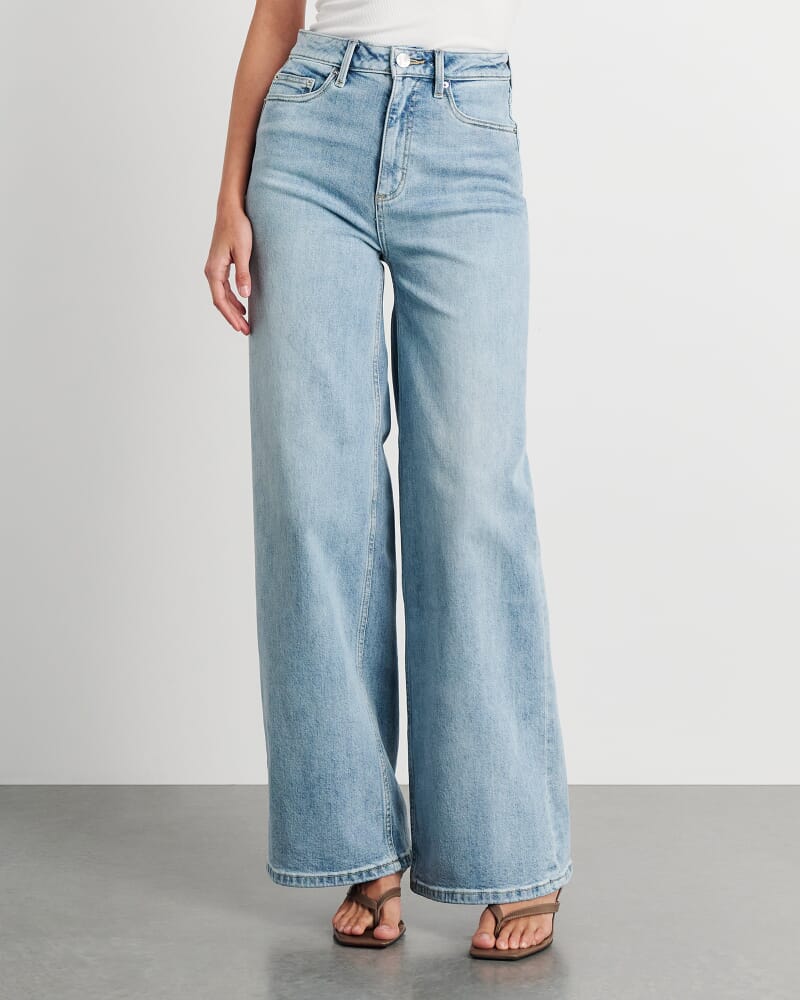 Sofia Marine Jean in LIGHT VINTAGE WASH