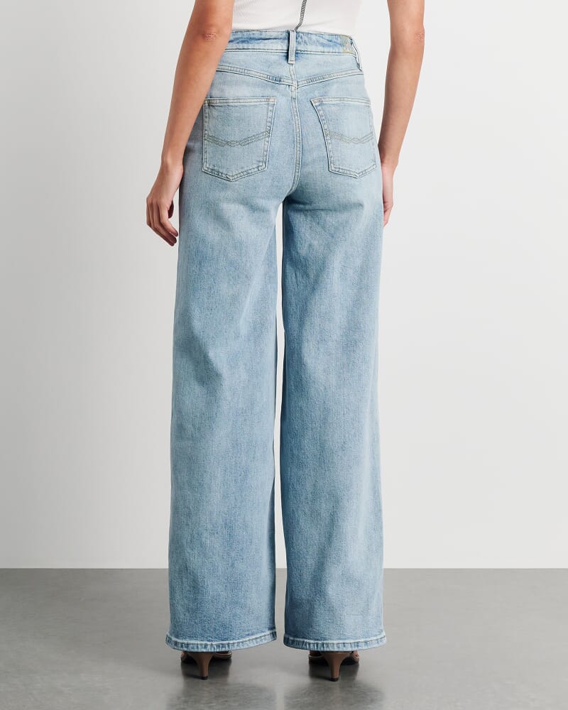 Sofia Marine Jean in LIGHT VINTAGE WASH