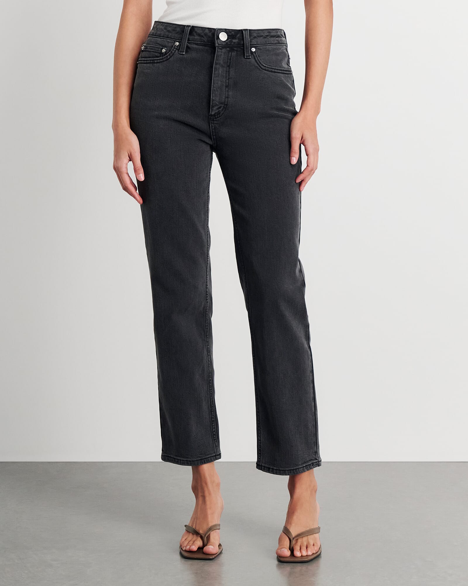 Riley Straight Crop Jean