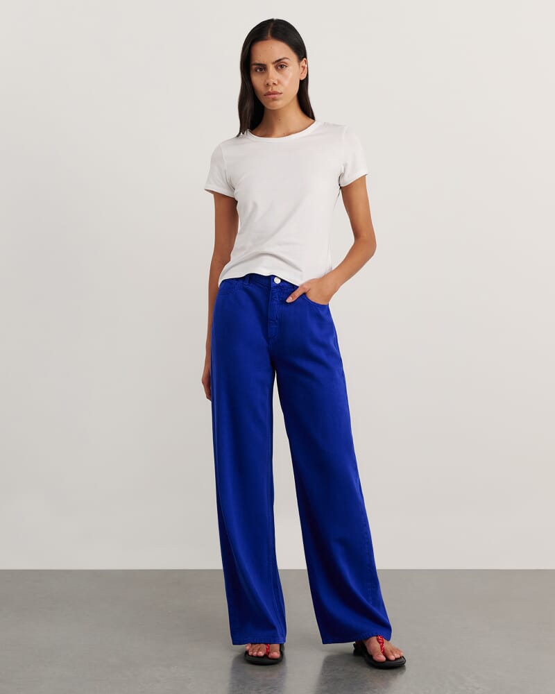 Loe Mid Rise Jean in BRIGHT BLUE