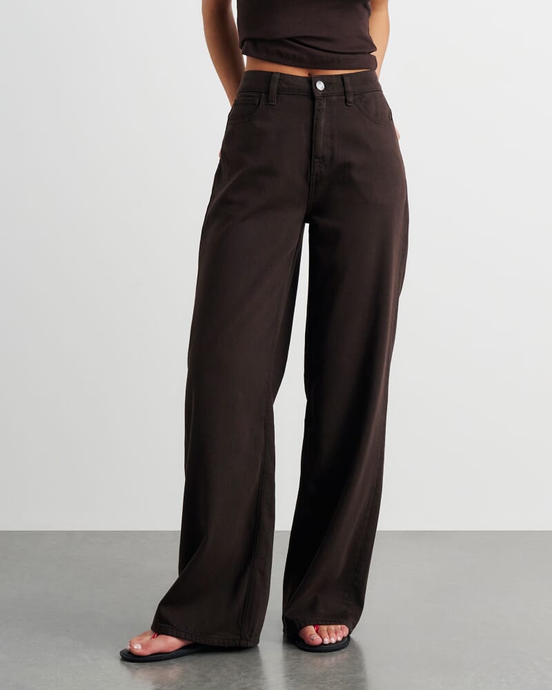 Loe Mid Rise Straight Jean in DARK CHOCOLATE