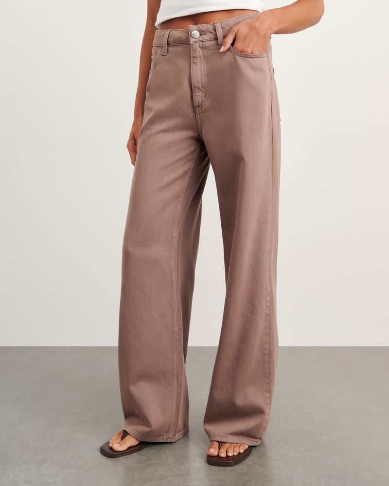 Loe Mid Rise Straight Jean in LATTE